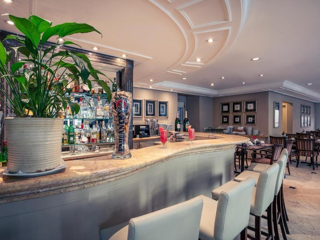 Hotel Pinheiros Luxuoso Flat 4*